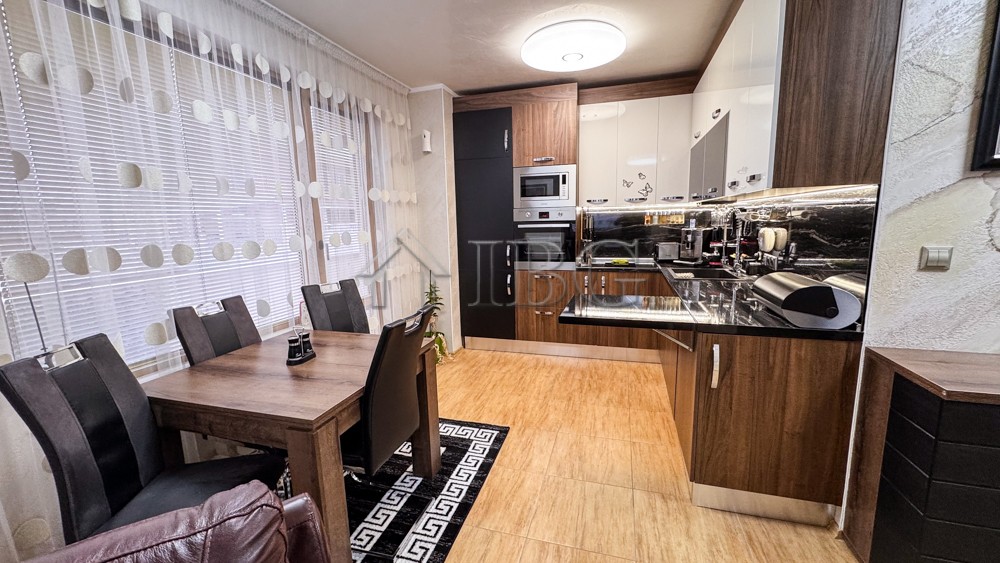 2 Bath, ApartmentFor Sale, Villa Rossa, Burgas