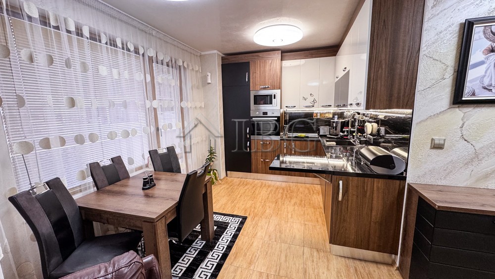 2 Bath, ApartmentFor Sale, Villa Rossa, Burgas