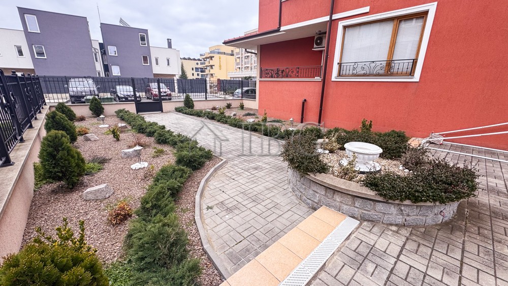 2 Bath, ApartmentFor Sale, Villa Rossa, Burgas