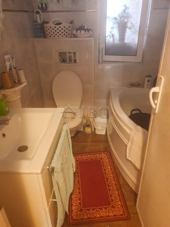 1 Bath, HouseFor Sale, Pleven