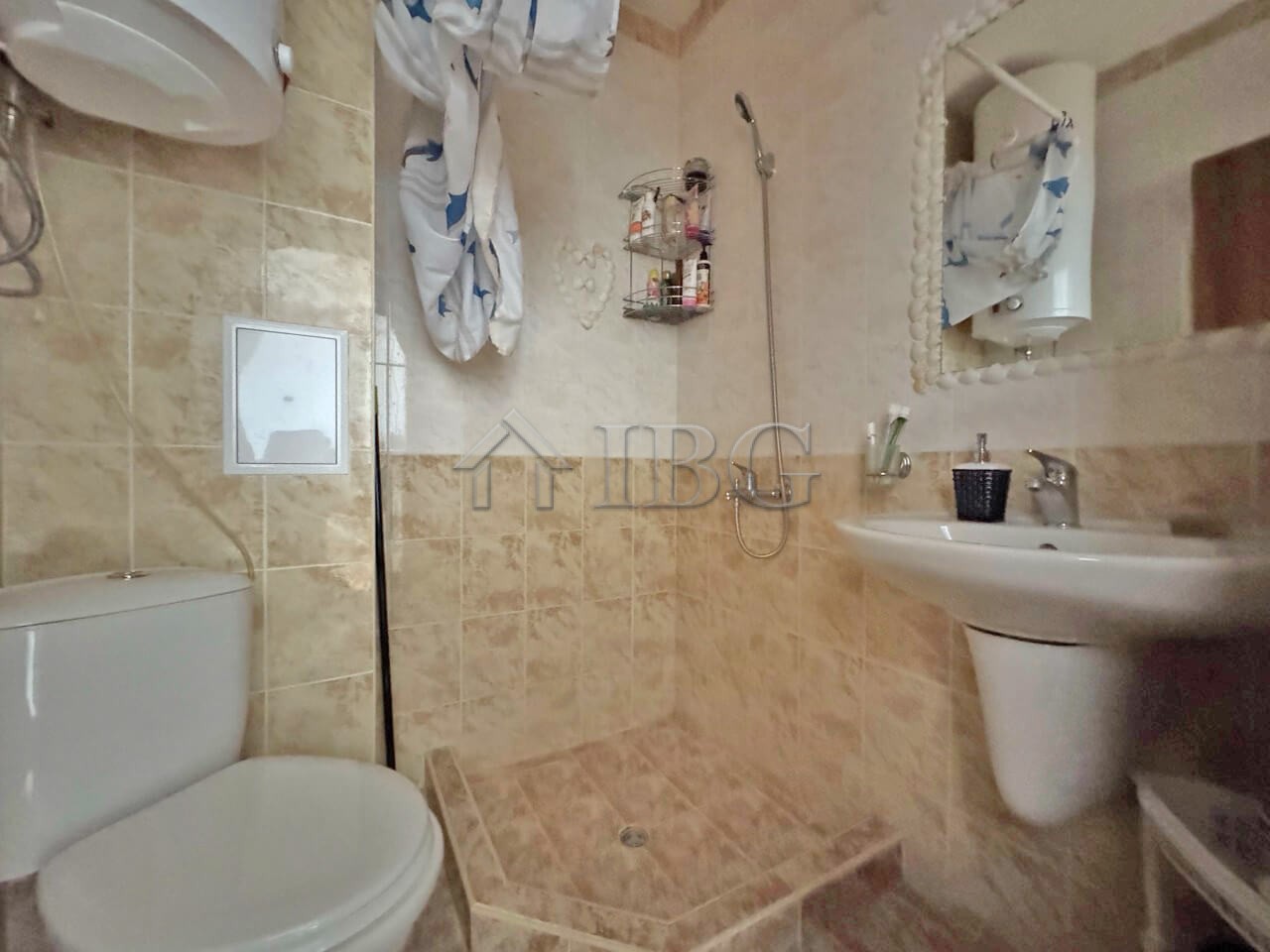 1 Bath, ApartmentFor Sale, Sunny Day 6