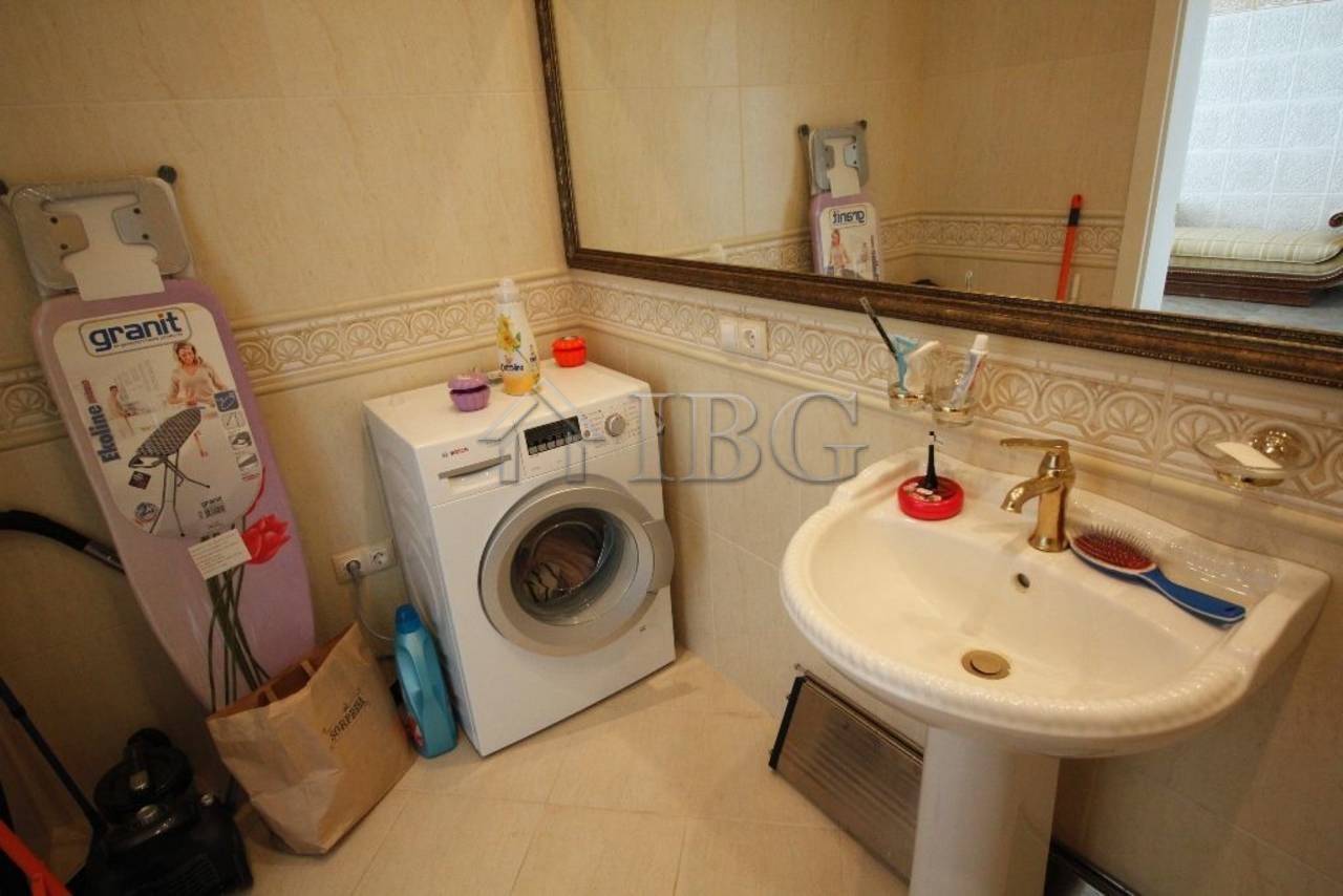 4 Bath, ApartmentFor Sale, Marina Sunrise Complex, SvetI Vlas