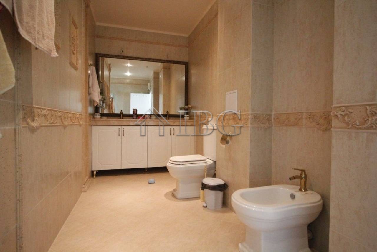 4 Bath, ApartmentFor Sale, Marina Sunrise Complex, SvetI Vlas