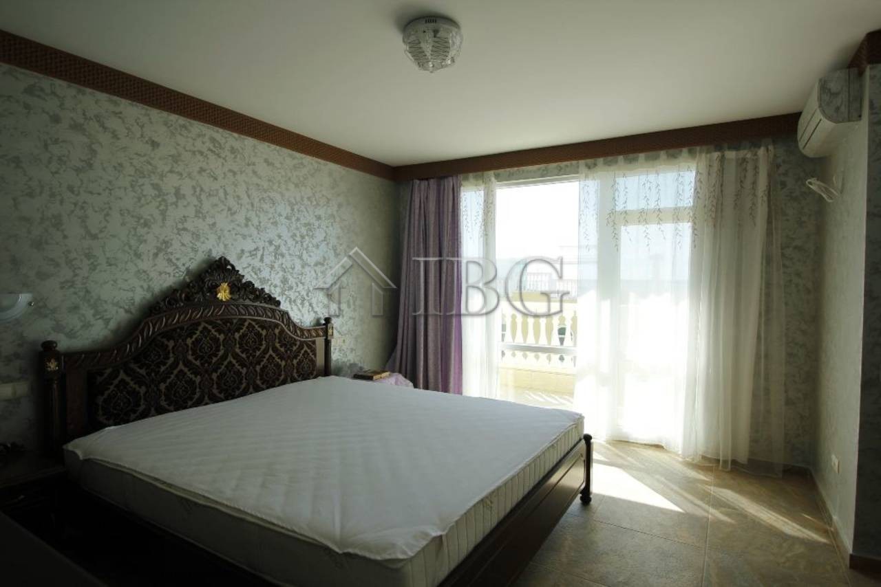 4 Bath, ApartmentFor Sale, Marina Sunrise Complex, SvetI Vlas