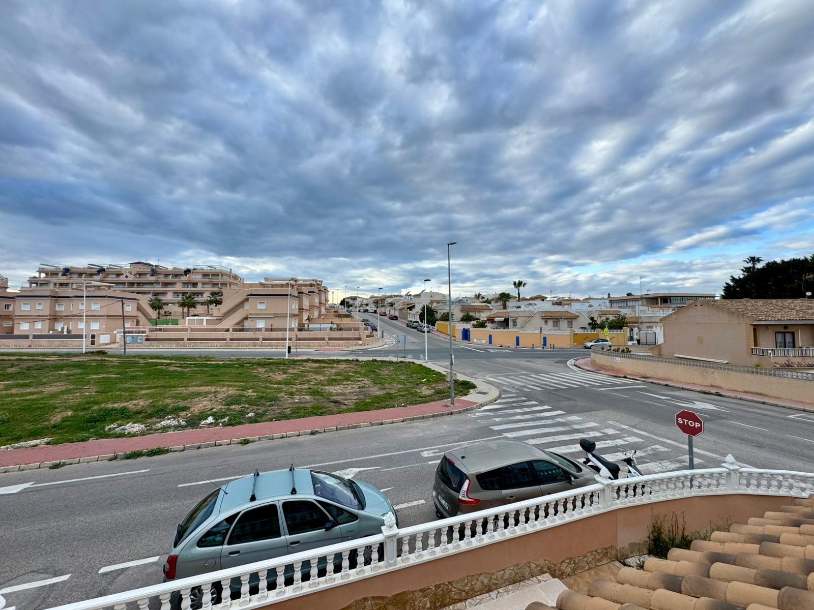 3 Bed, 2 Bath, HouseFor Sale, Torrevieja, Alicante