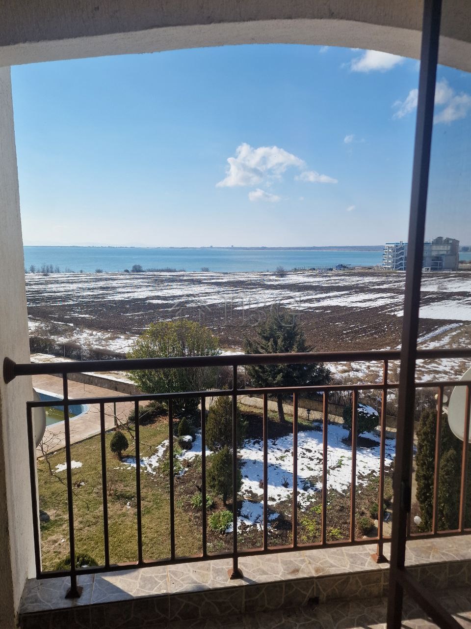 1 Bath, ApartmentFor Sale, Rutland Beach 1, Ulitsa