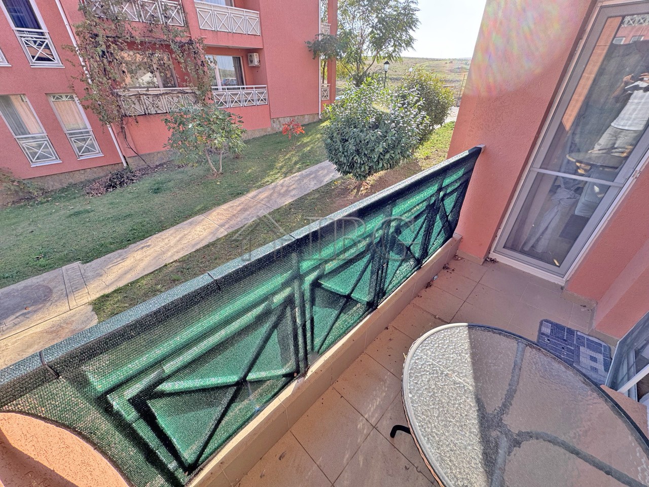 1 Bath, ApartmentFor Sale, Sunny Day 6