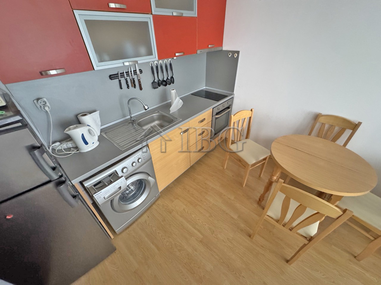 1 Bath, ApartmentFor Sale, Sunny Day 6