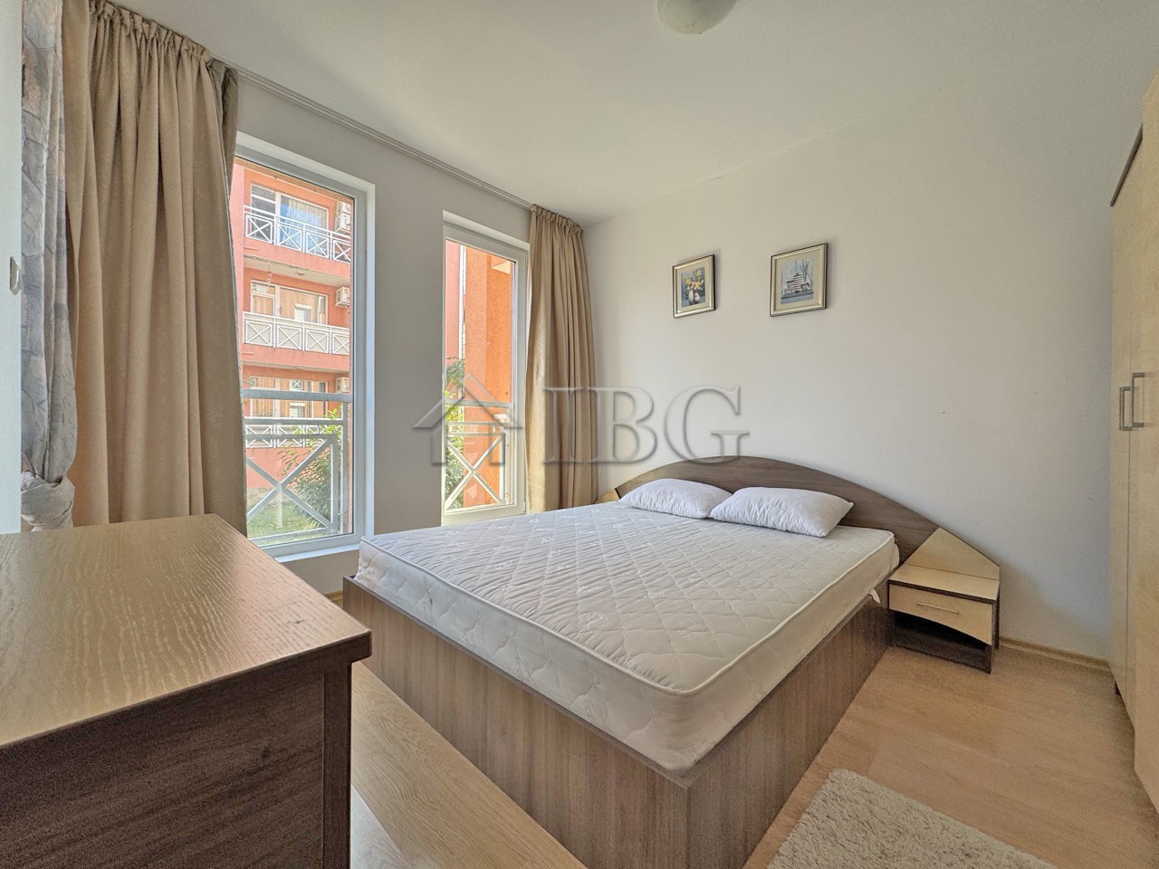 1 Bath, ApartmentFor Sale, Sunny Day 6