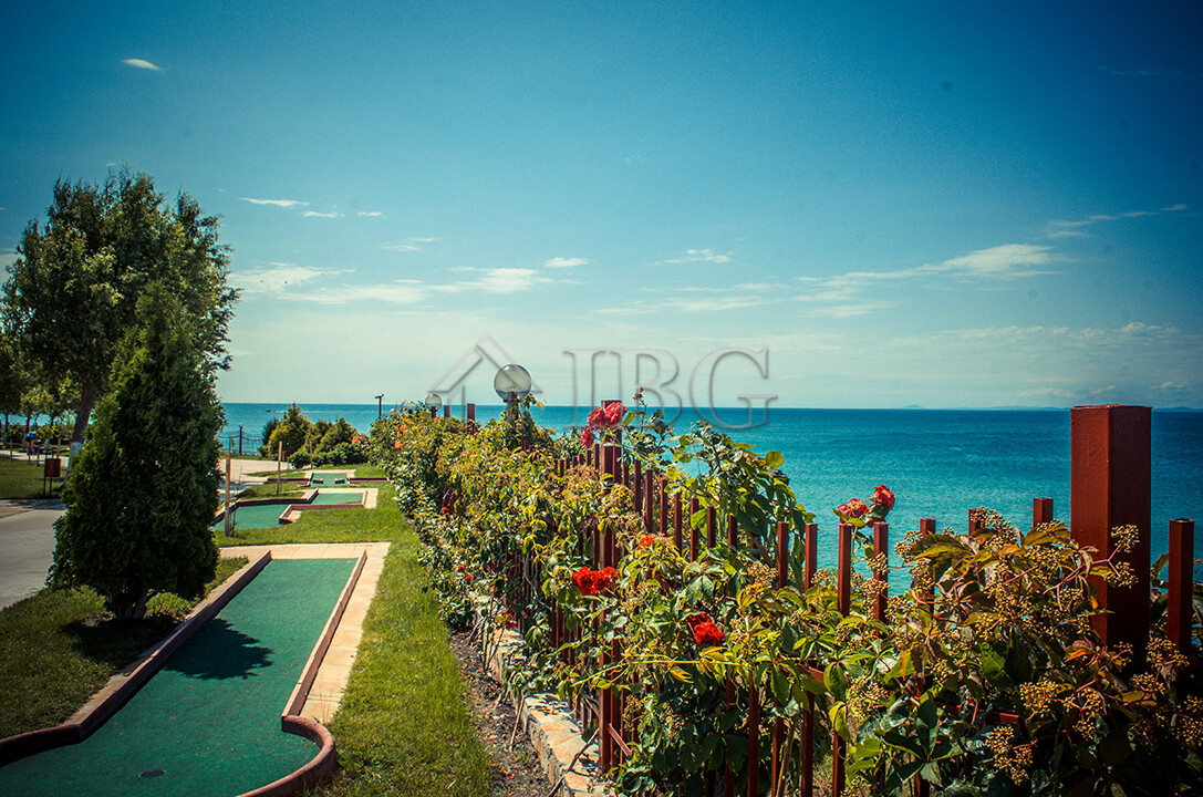 1 Bath, ApartmentFor Sale, Crown Fort Club Apartments, Saint Vlas