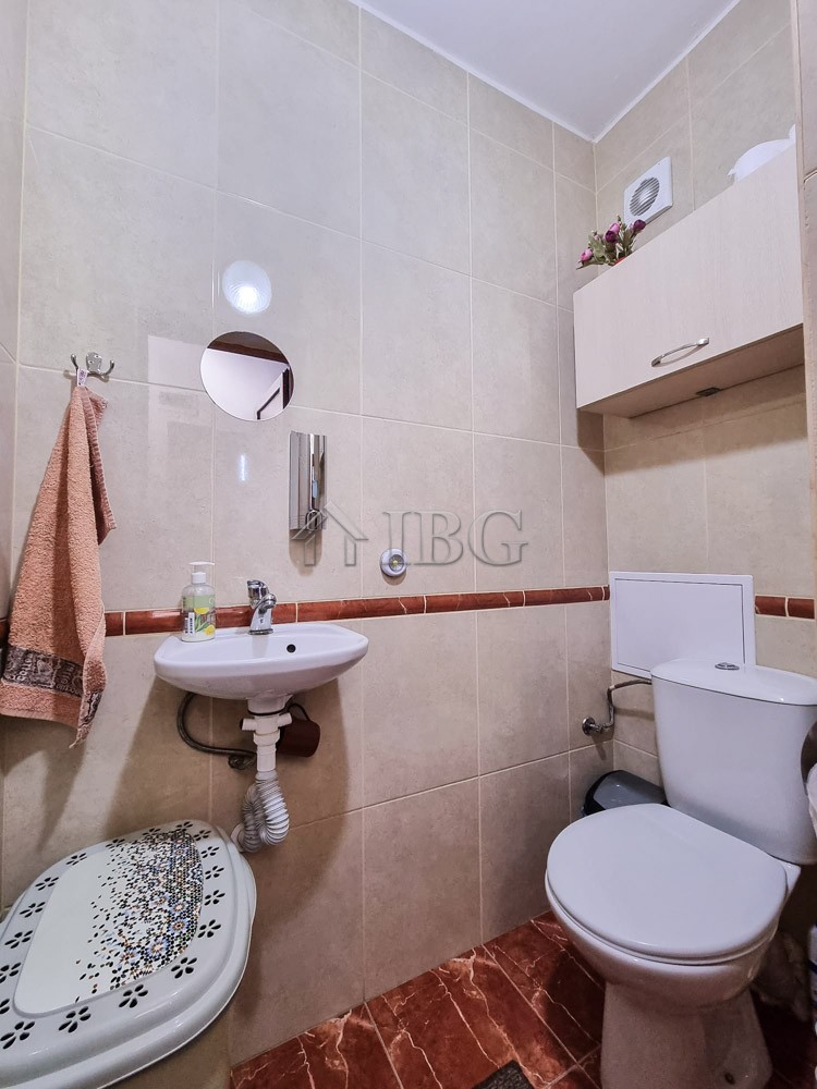 2 Bath, HouseFor Sale, Bata