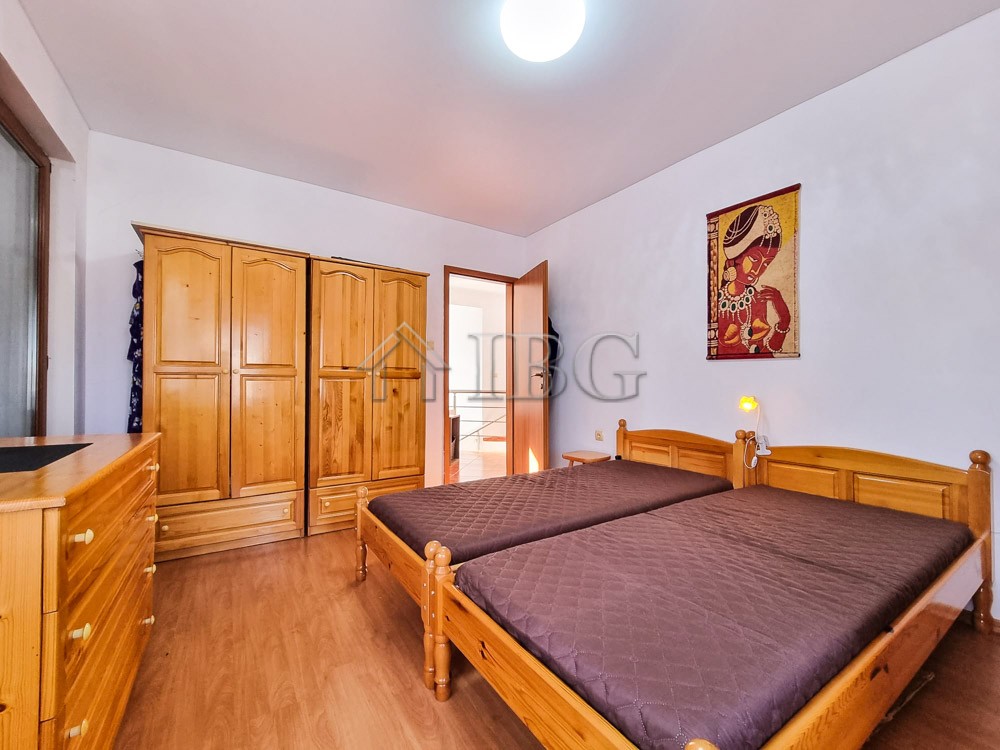 2 Bath, HouseFor Sale, Bata