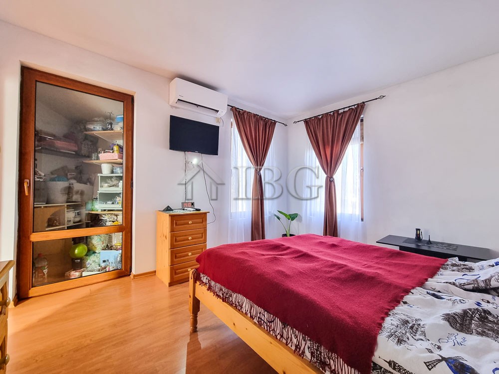 2 Bath, HouseFor Sale, Bata