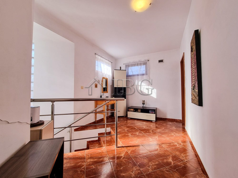 2 Bath, HouseFor Sale, Bata