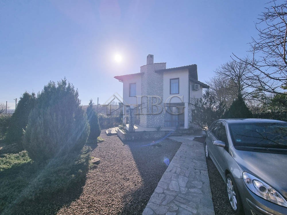 2 Bath, HouseFor Sale, Bata