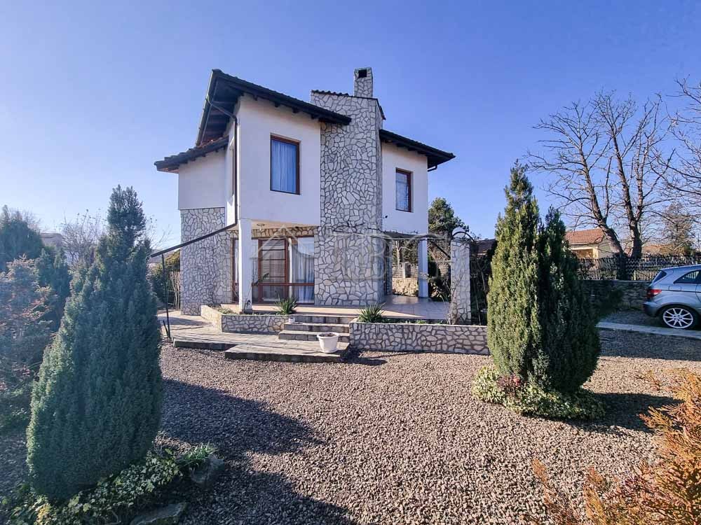 2 Bath, HouseFor Sale, Bata