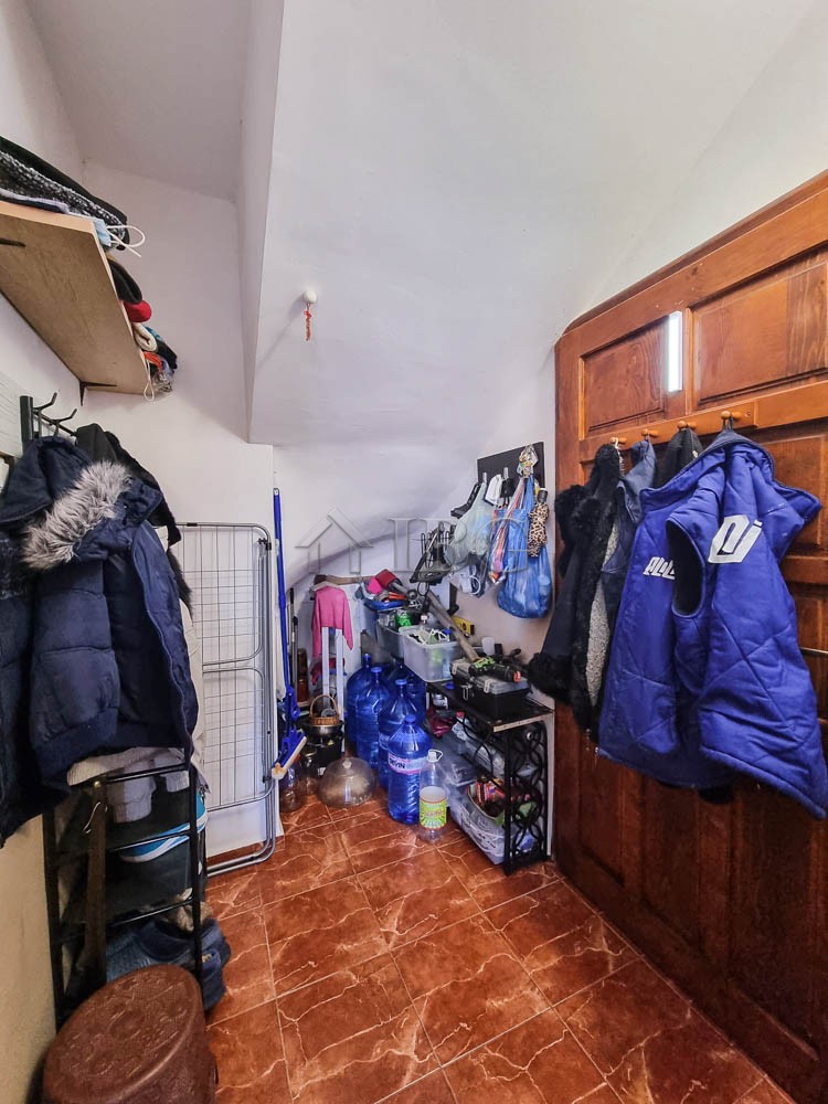 2 Bath, HouseFor Sale, Bata