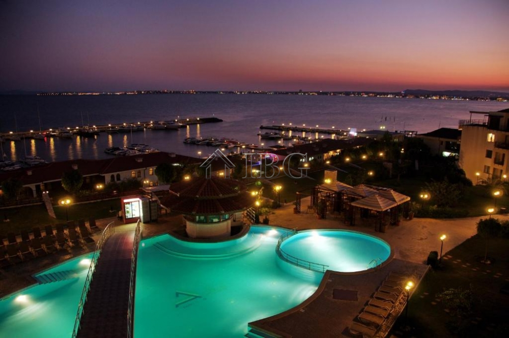 1 Bath, ApartmentFor Sale