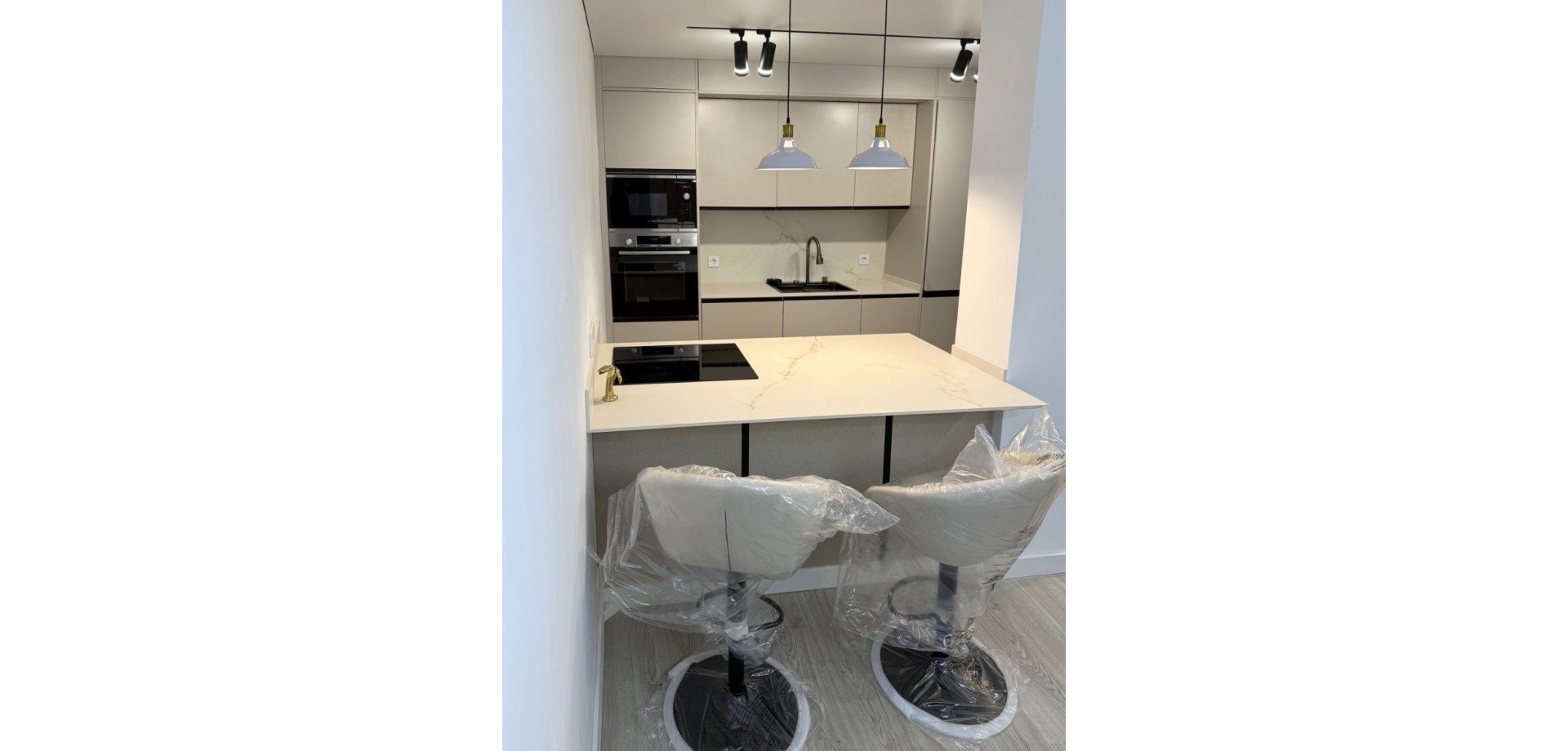 2 Bed, 2 Bath, ApartmentFor Sale, Torrevieja, Alicante