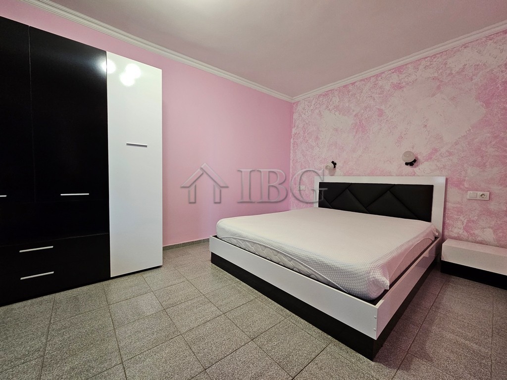 10 Bath, HouseFor Sale, Sveti Vlas