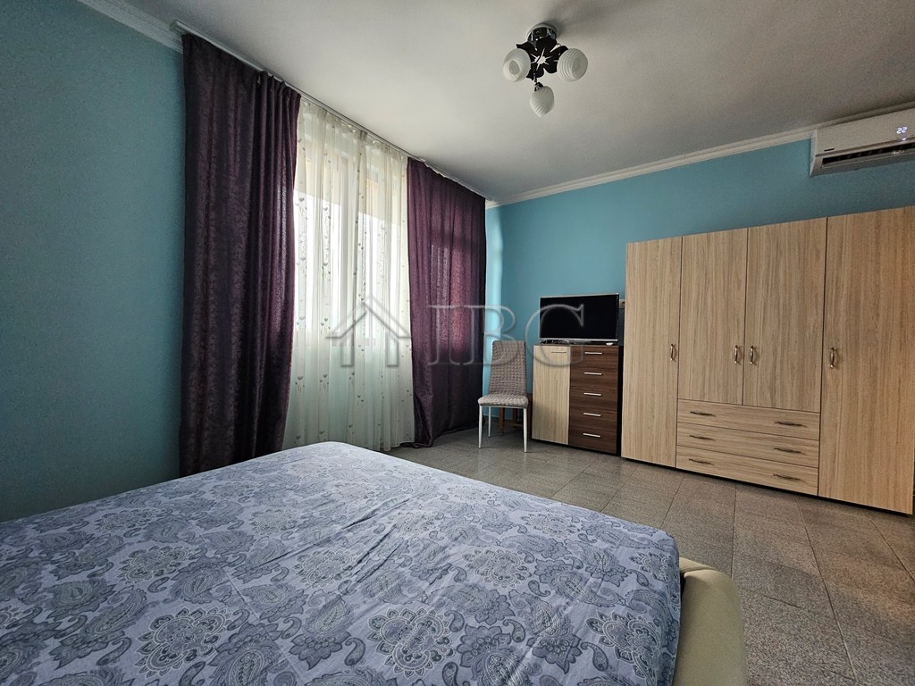 10 Bath, HouseFor Sale, Sveti Vlas