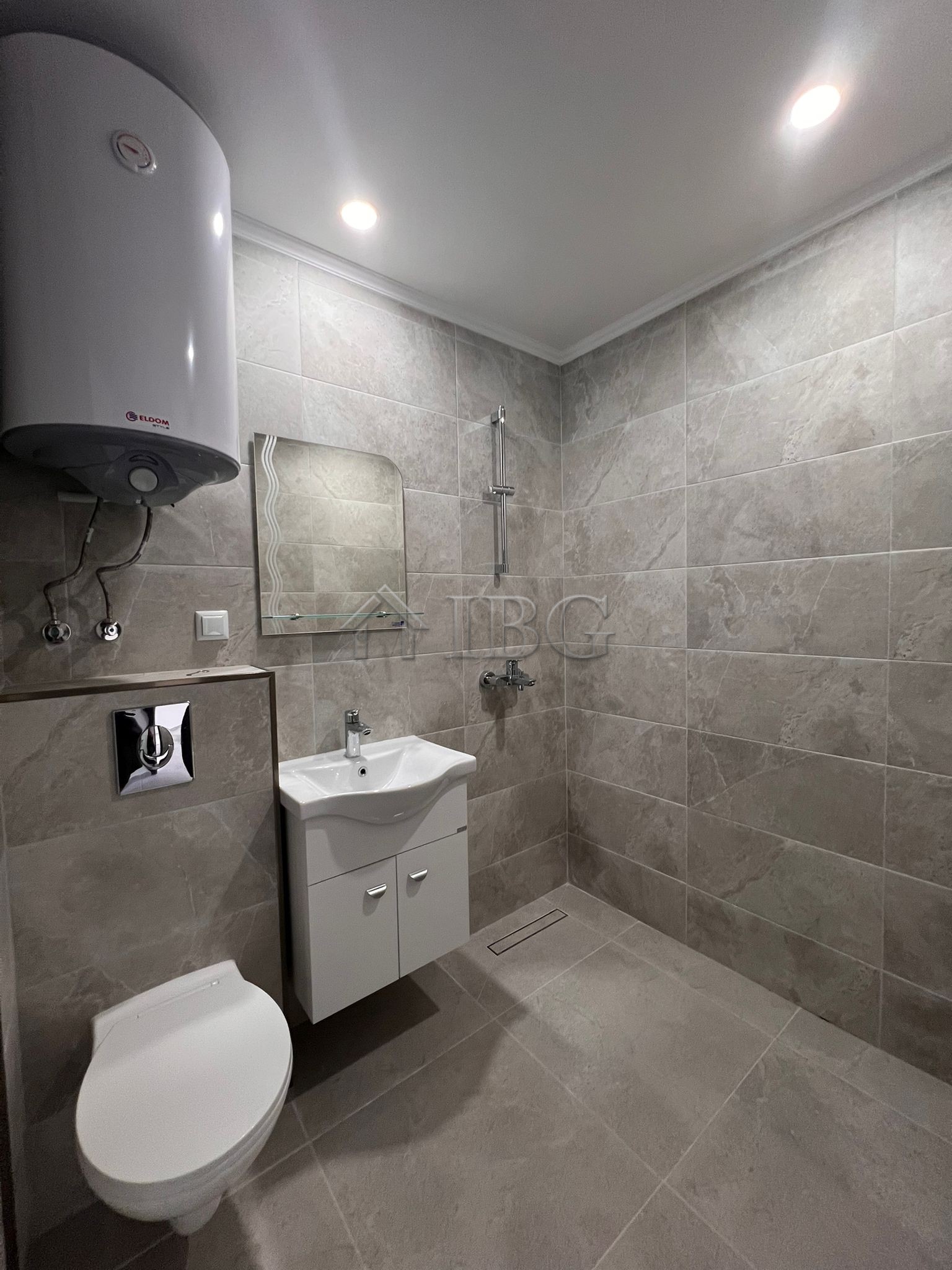 1 Bath, ApartmentFor Sale, Emperium, SvetI Vlas