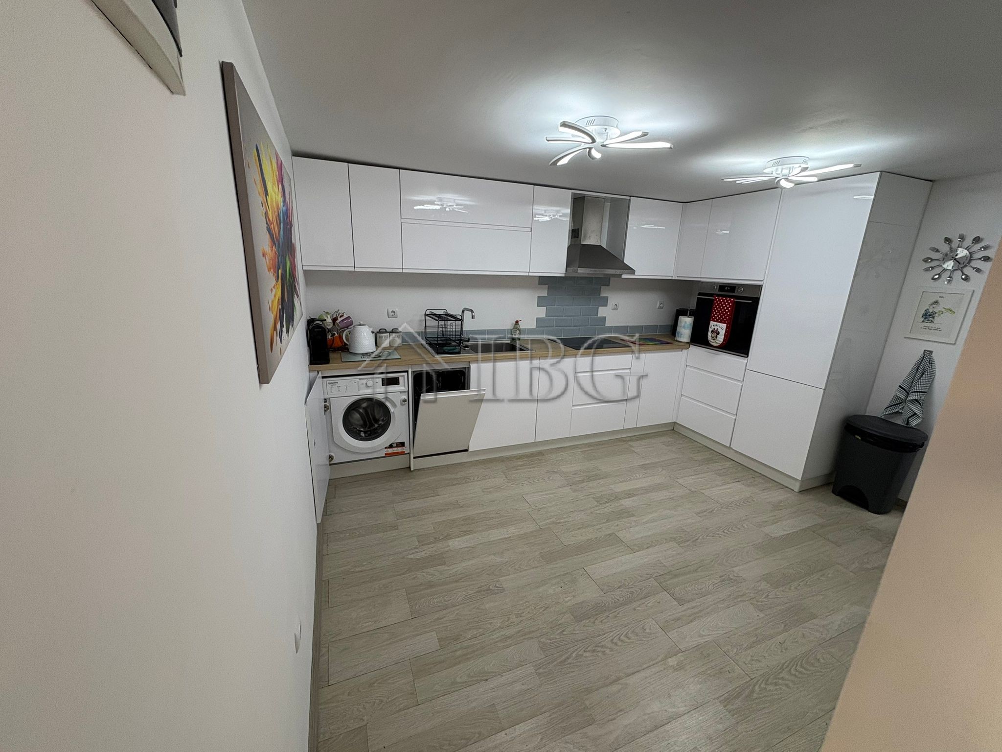 1 Bath, ApartmentFor Sale, ulitsa Rusalka, SvetI Vlas