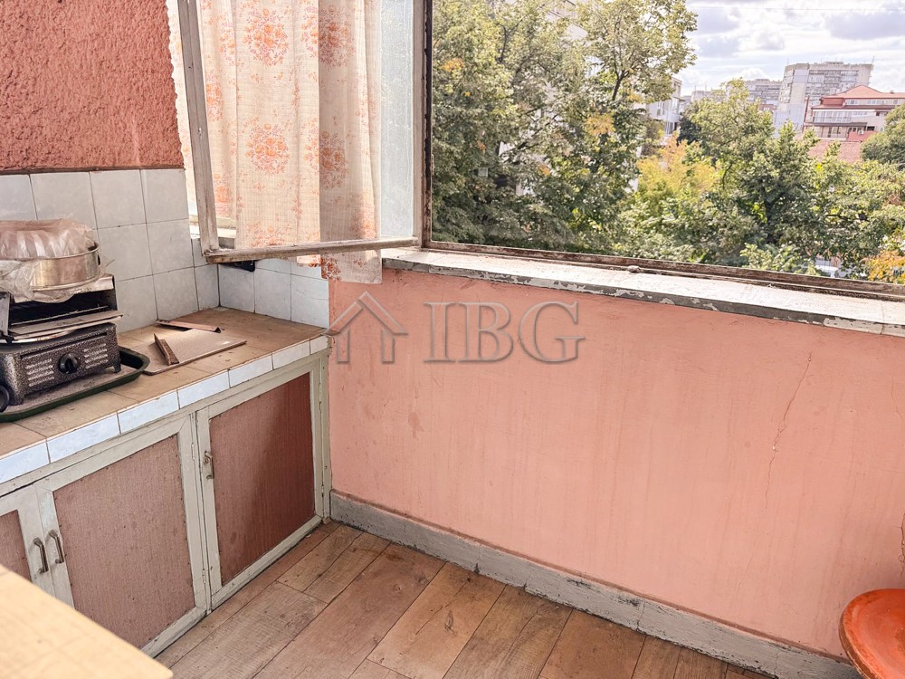 1 Bath, ApartmentFor Sale, Ruse