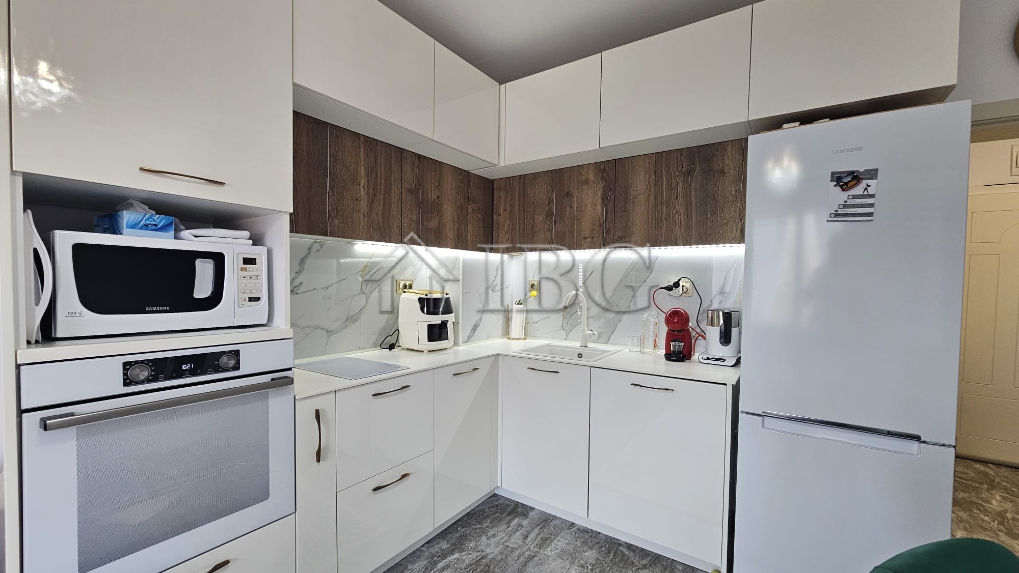 1 Bath, ApartmentFor Sale, Valencia Gardens, Nessebar