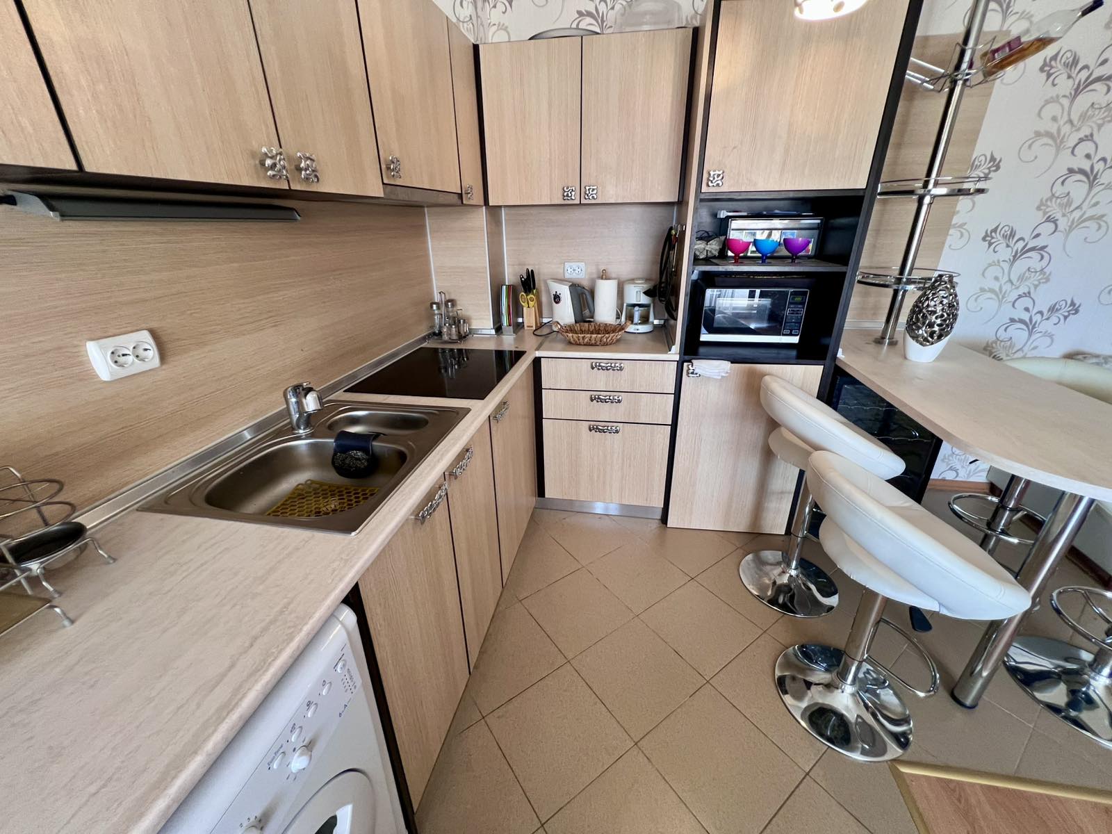 1 Bath, ApartmentFor Sale, Gardenia Hills, Sunny Beach