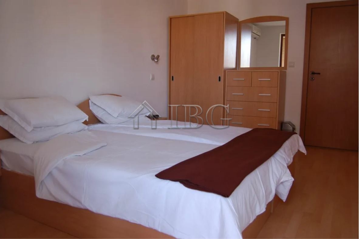 1 Bath, ApartmentFor Sale, complex Top, St. Vlas