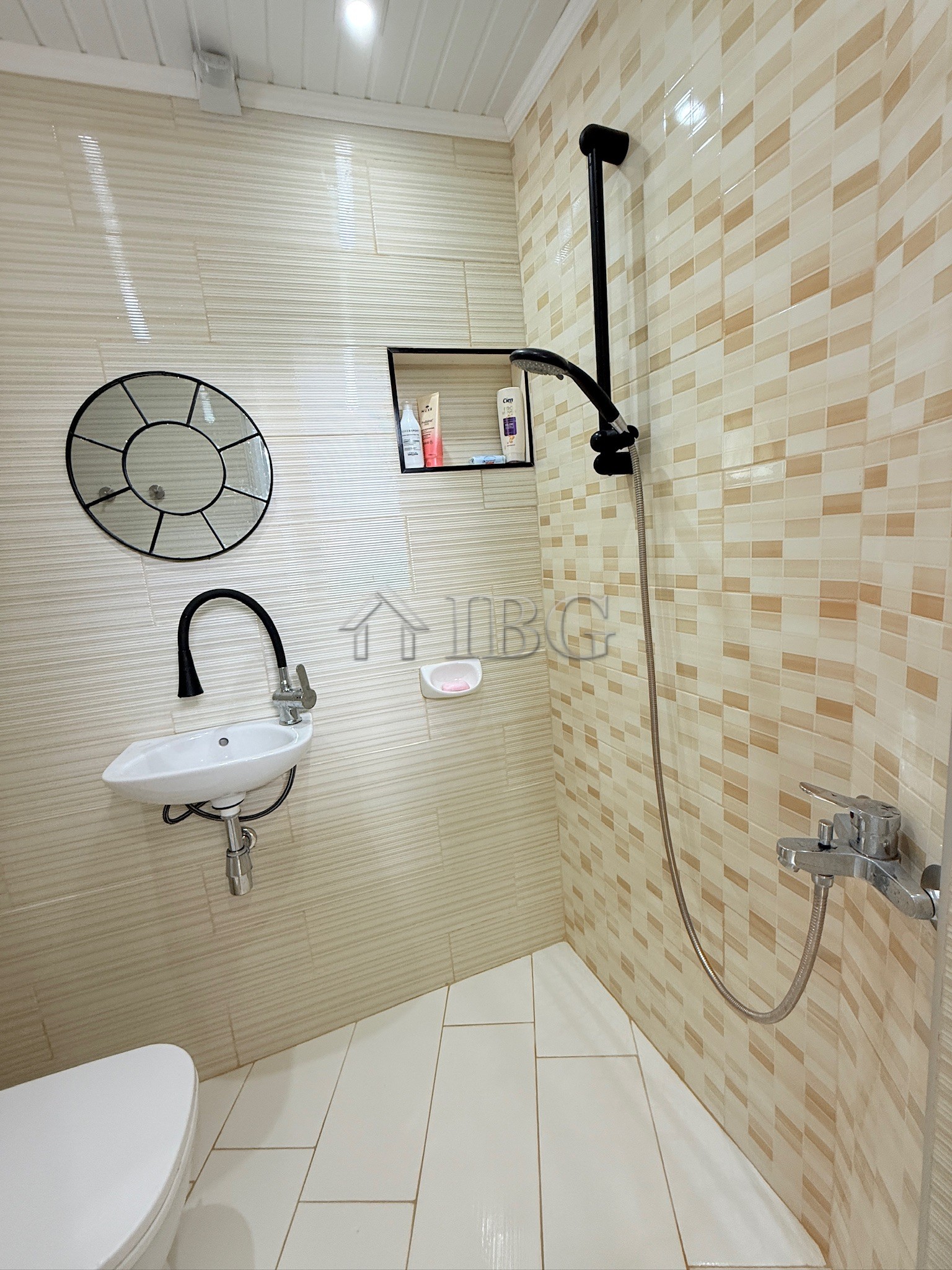 2 Bath, HouseFor Sale, Sredets