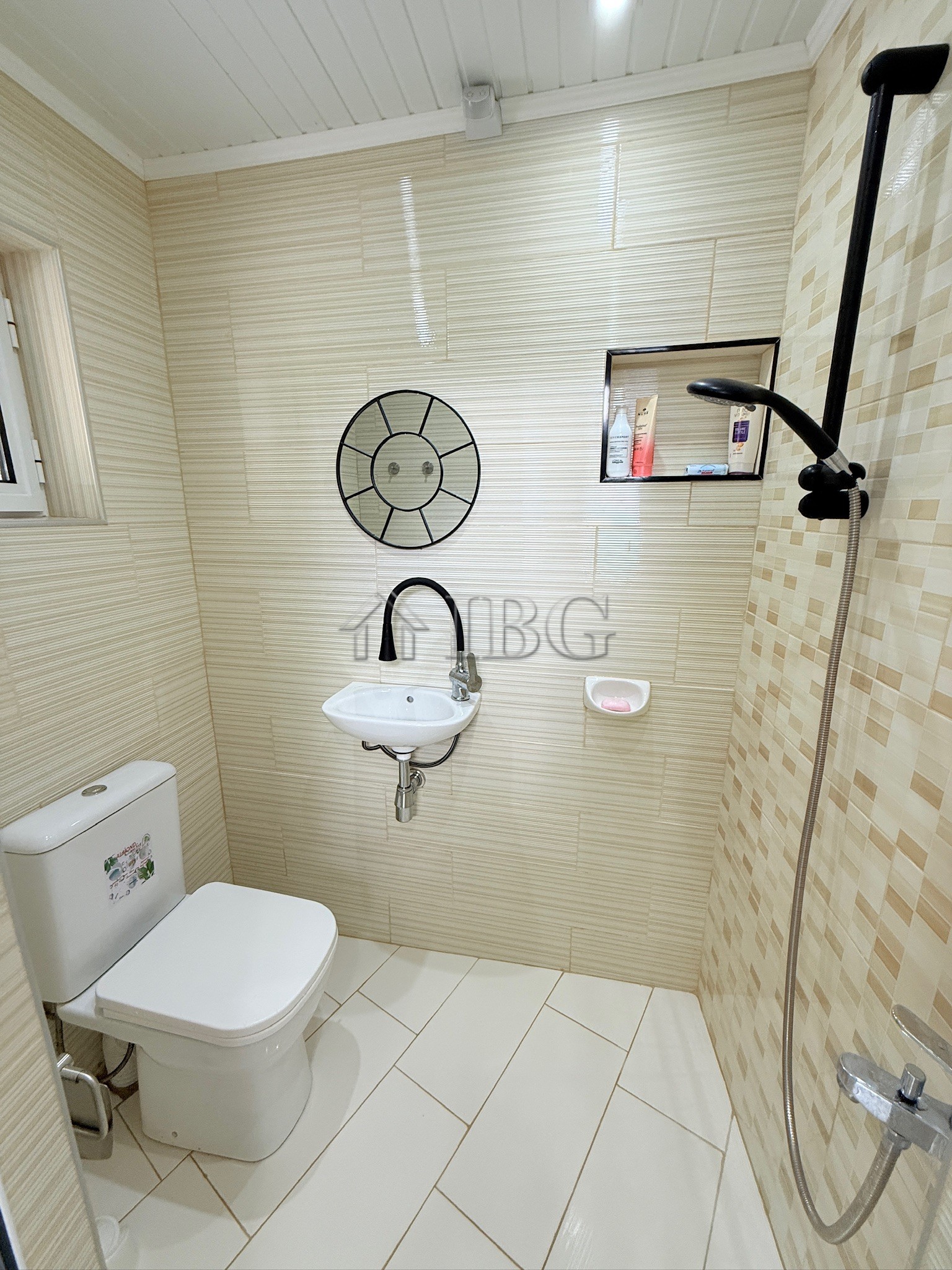 2 Bath, HouseFor Sale, Sredets