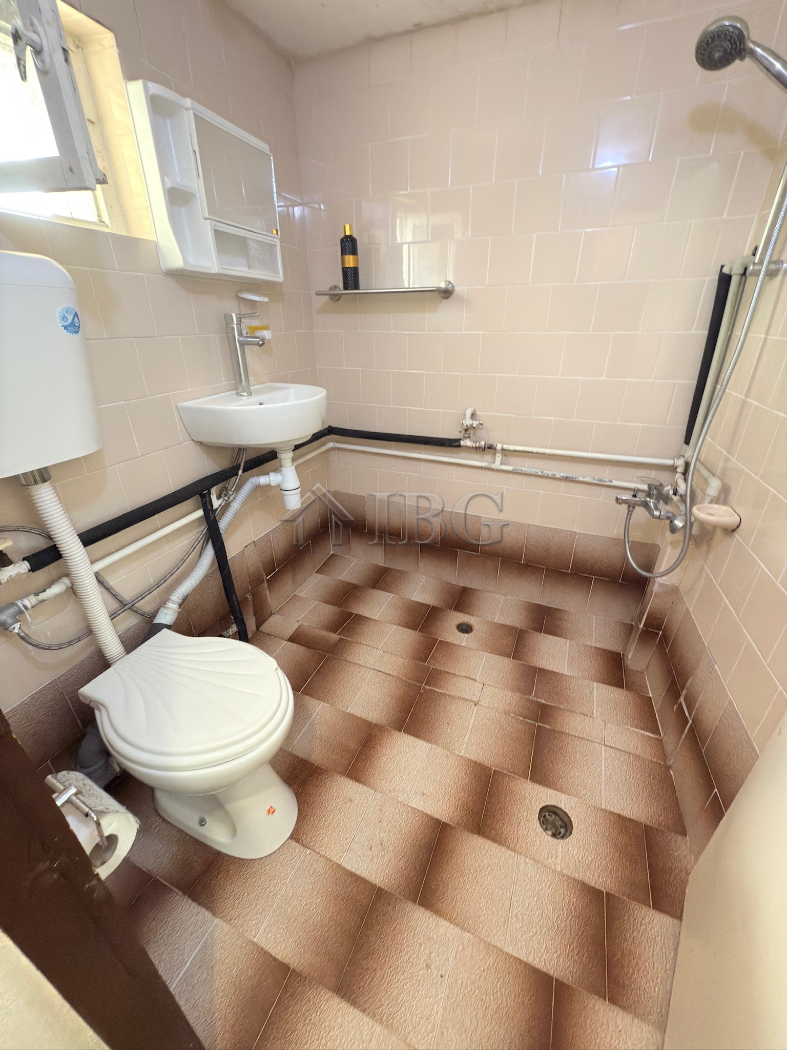 2 Bath, HouseFor Sale, Sredets