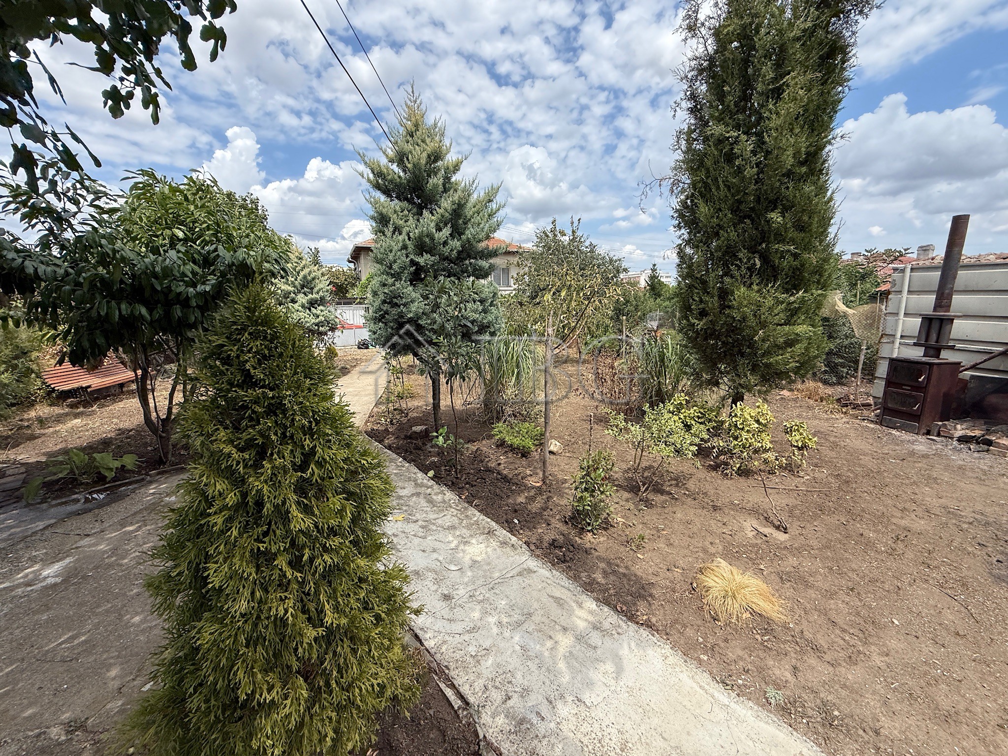 2 Bath, HouseFor Sale, Sredets