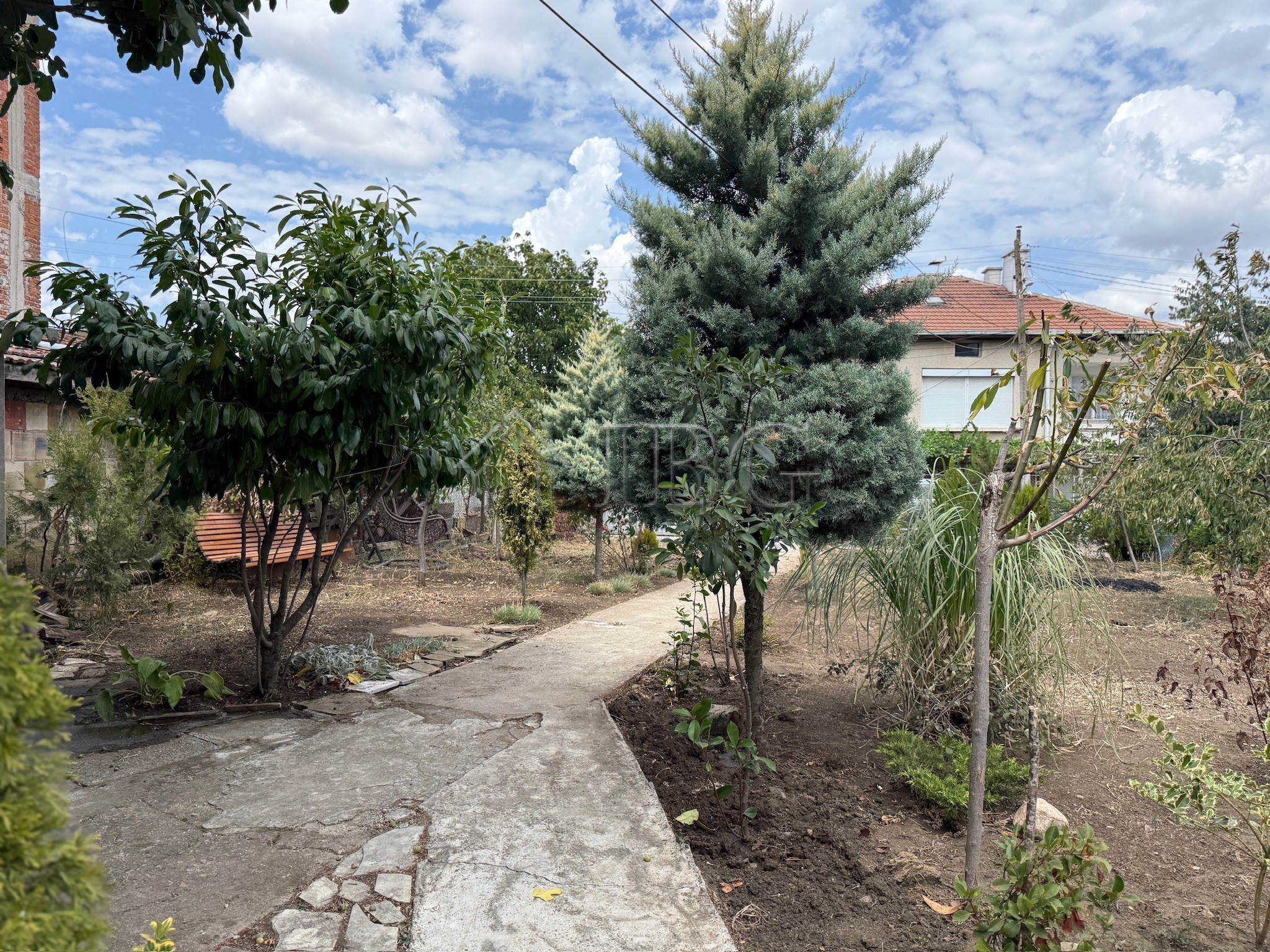 2 Bath, HouseFor Sale, Sredets