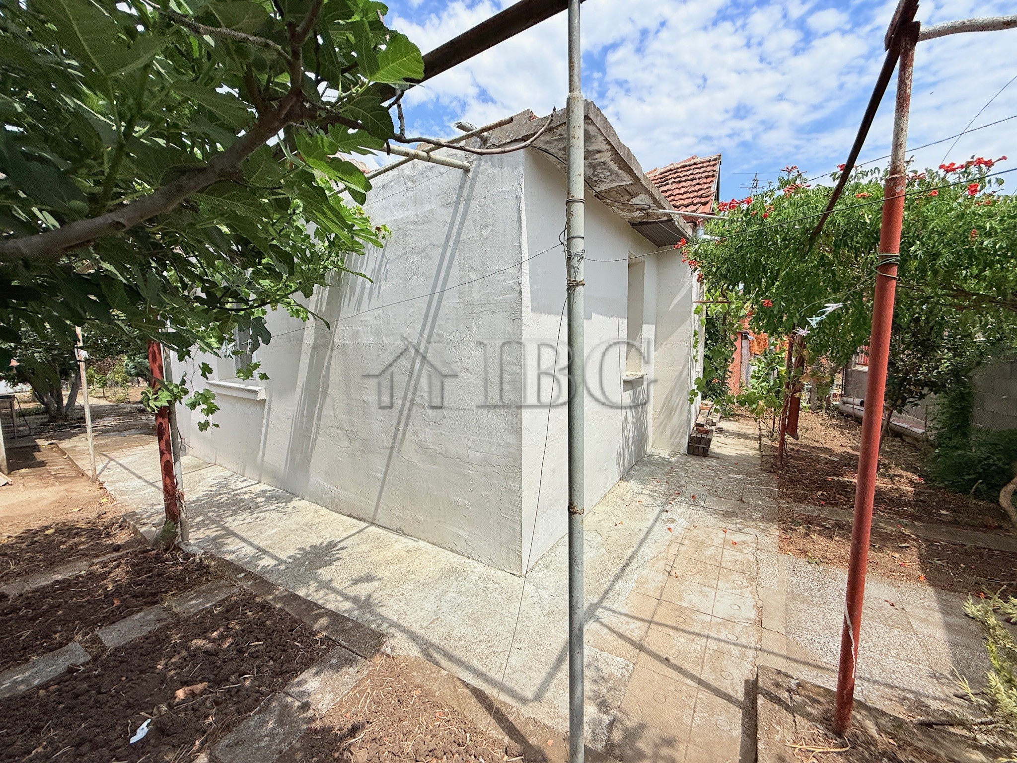 2 Bath, HouseFor Sale, Sredets