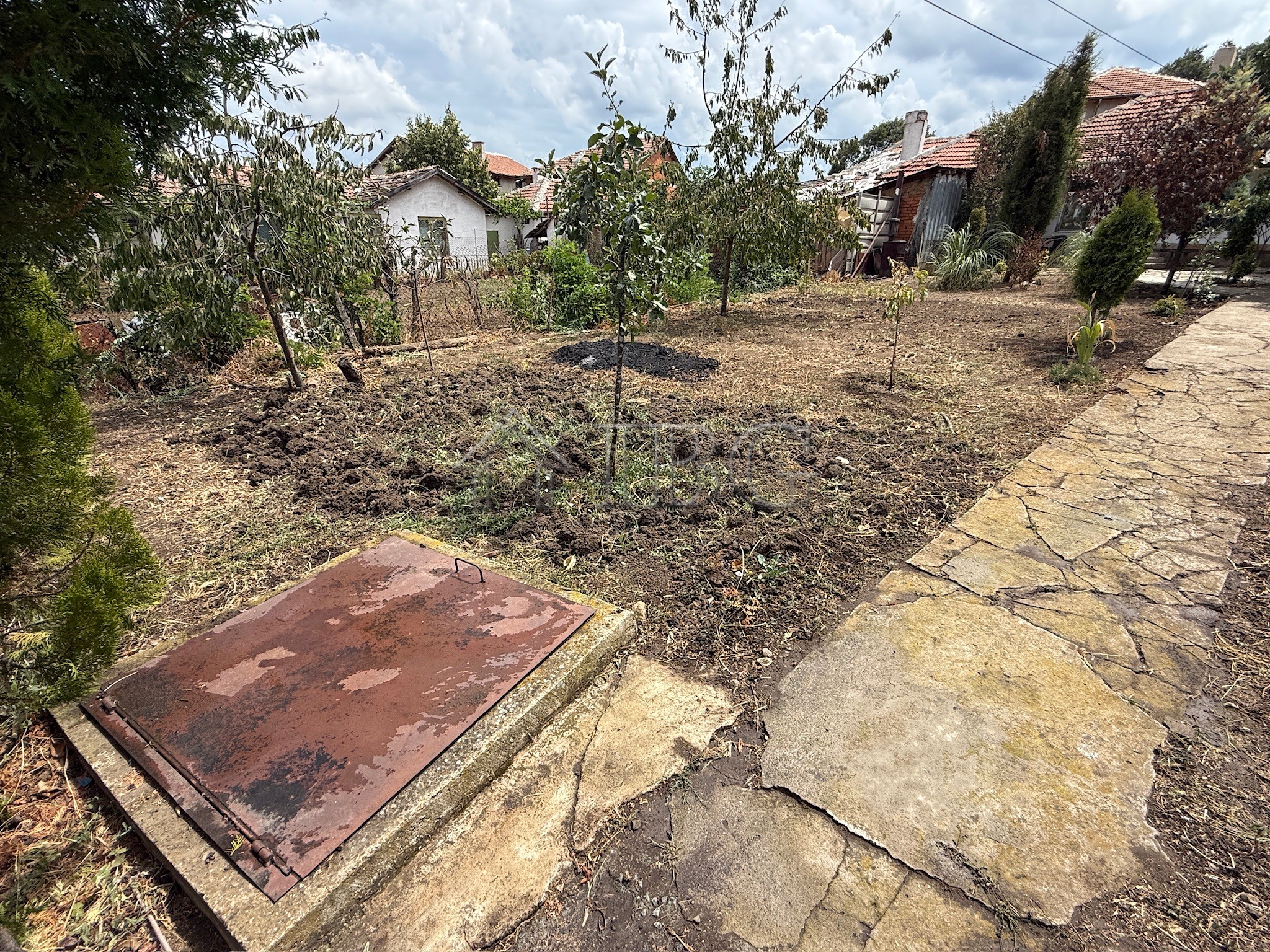 2 Bath, HouseFor Sale, Sredets