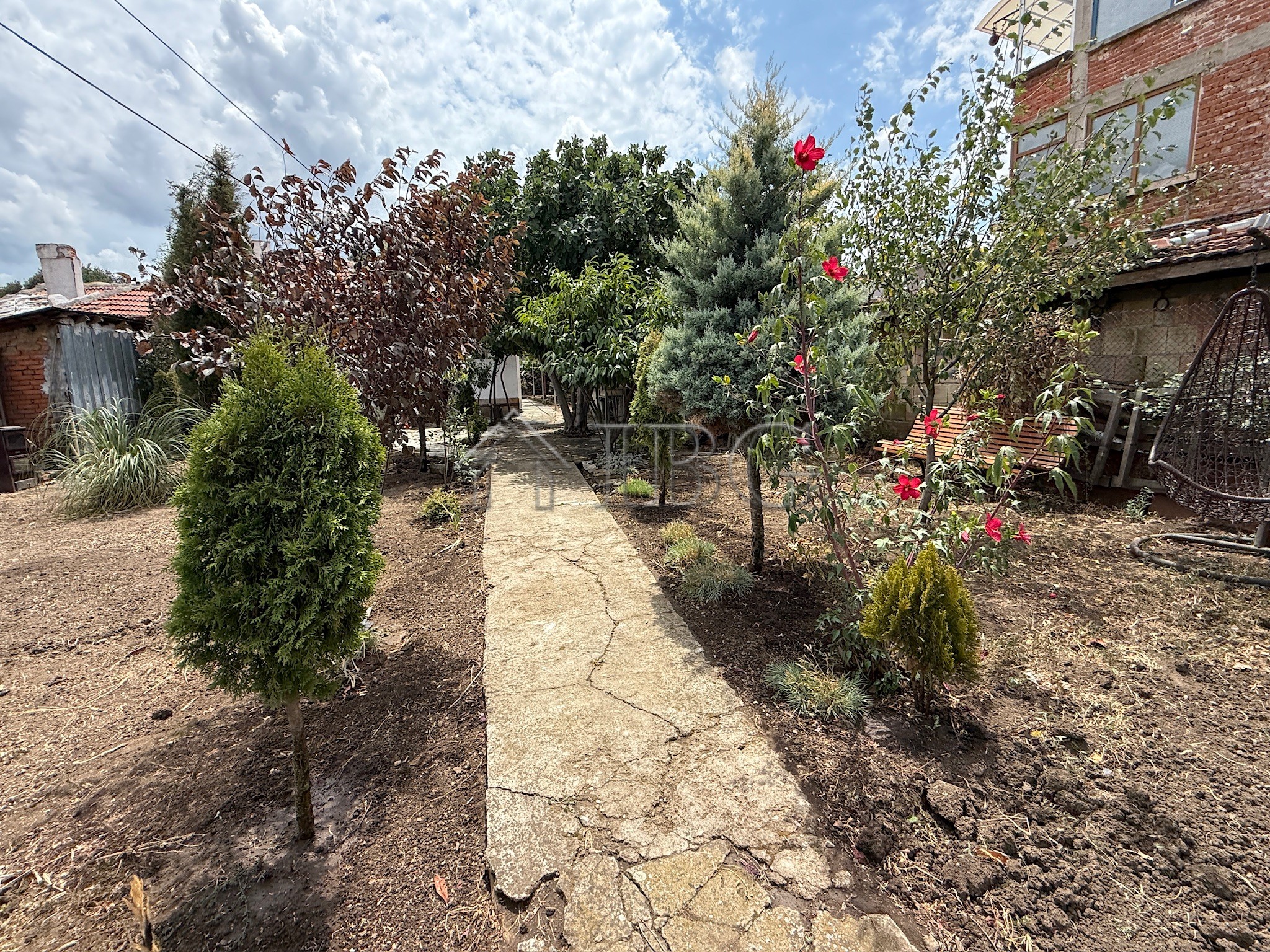 2 Bath, HouseFor Sale, Sredets