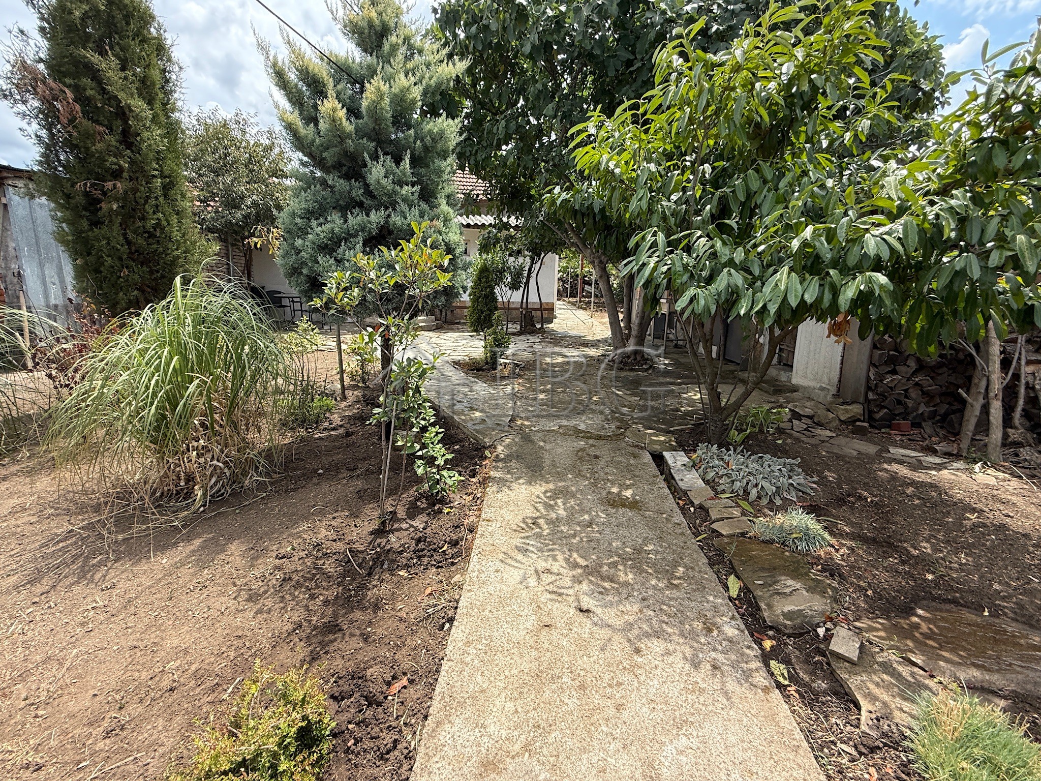 2 Bath, HouseFor Sale, Sredets