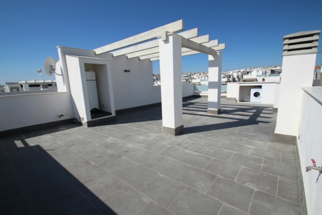 2 Bed, 2 Bath, ApartmentFor Sale, Torrevieja, Alicante