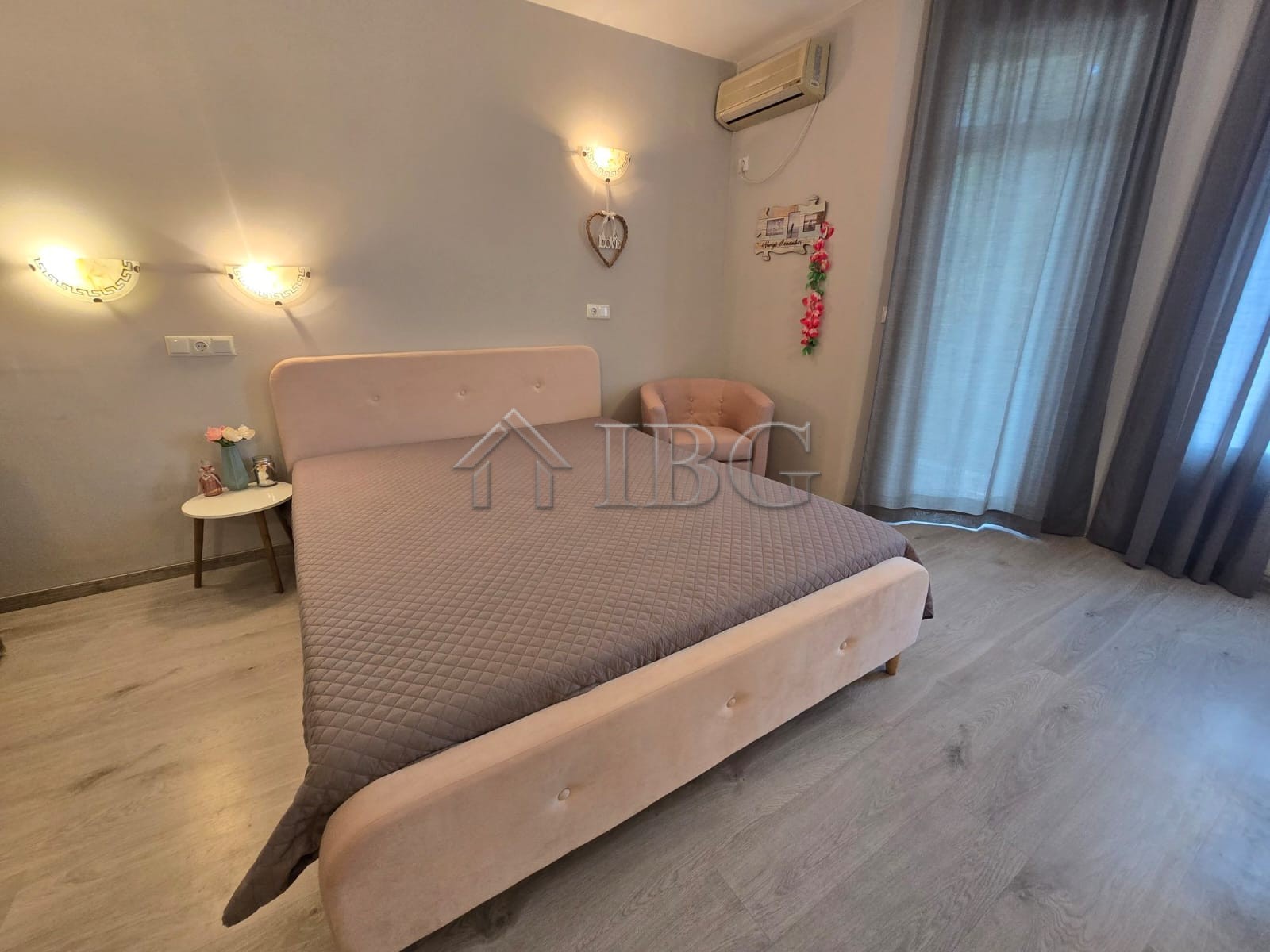 1 Bath, ApartmentFor Sale, Aparthotel 