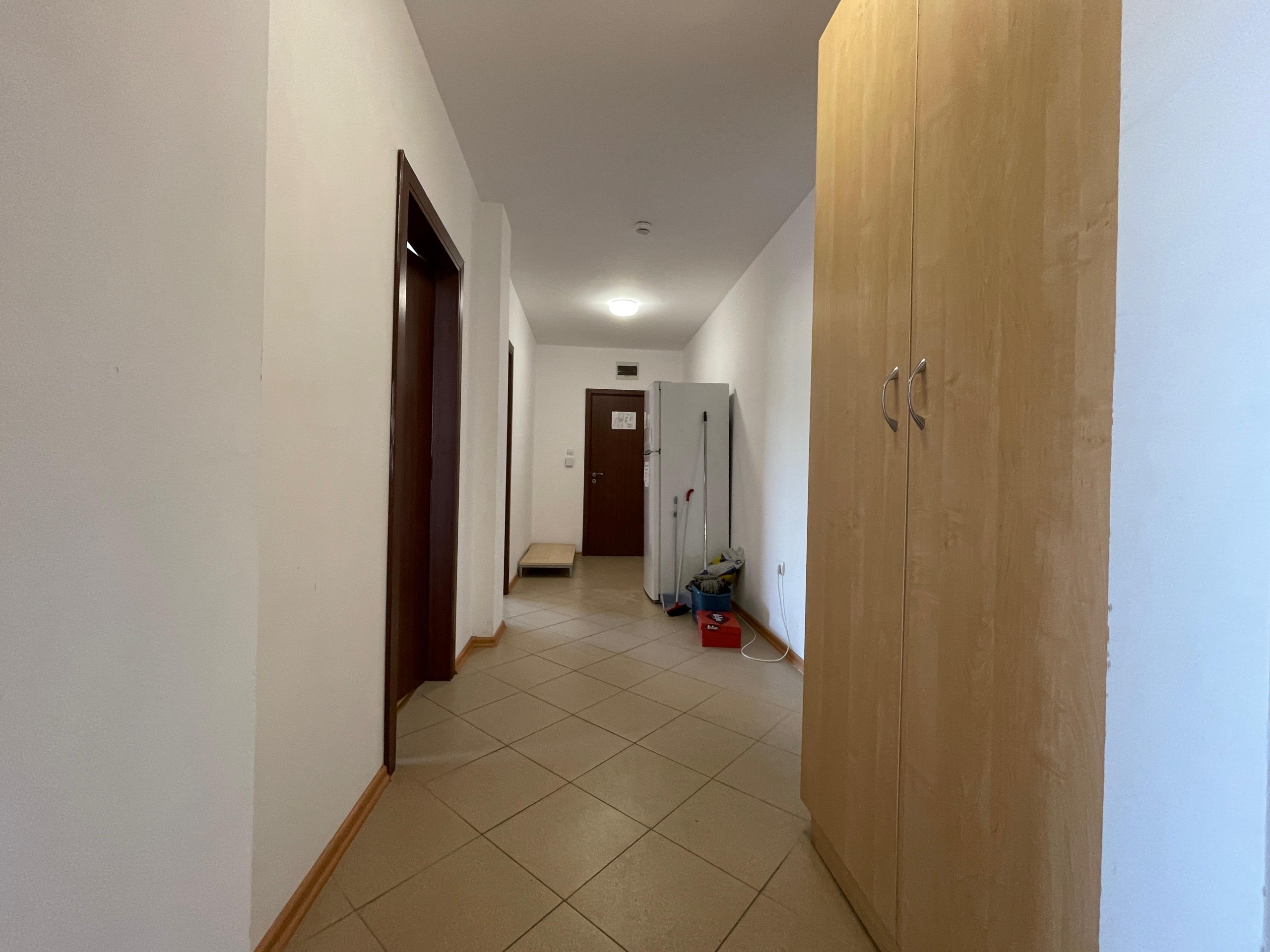 1 Bath, ApartmentFor Sale, Gardenia Hills, Ul.