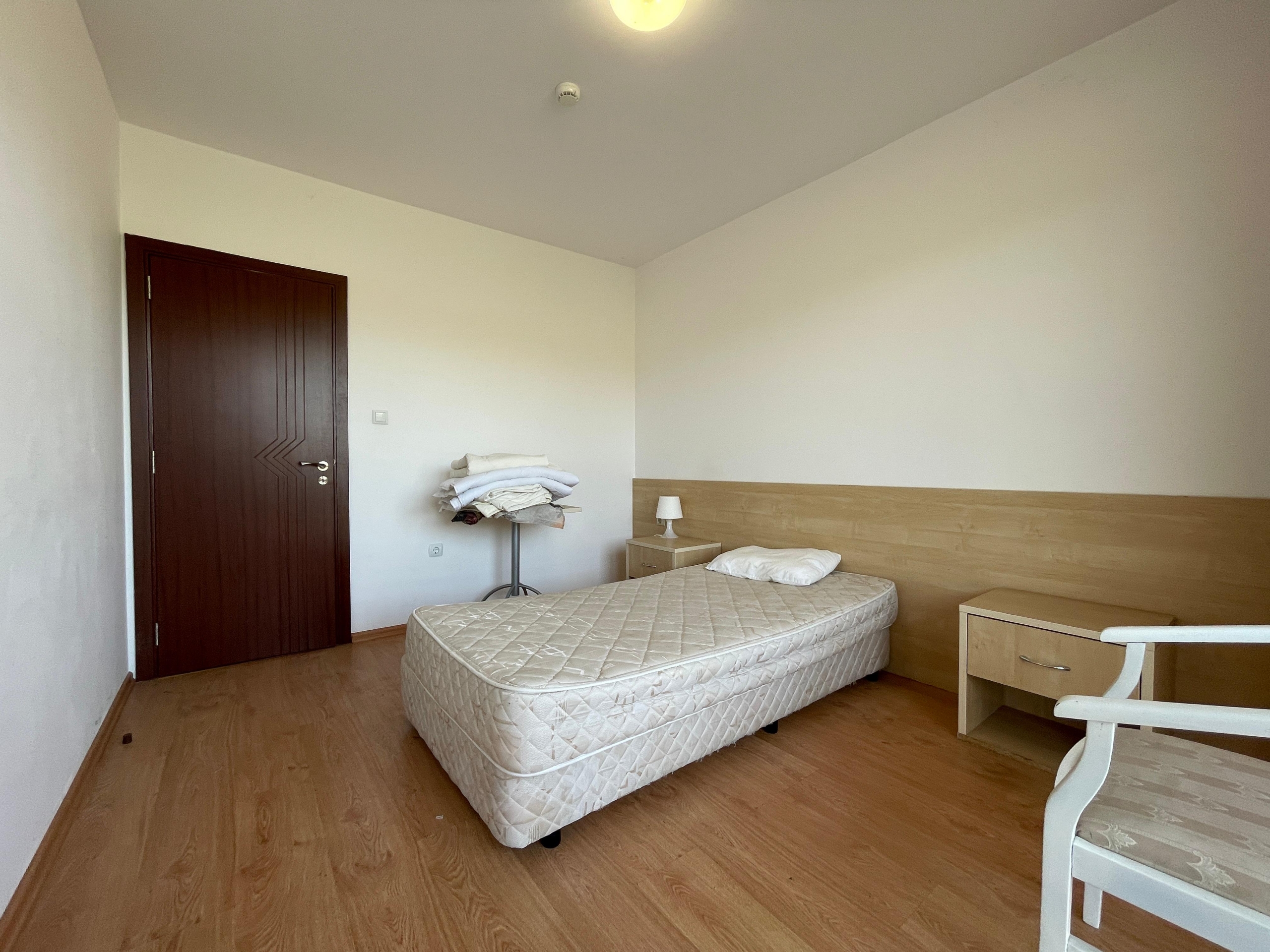 1 Bath, ApartmentFor Sale, Gardenia Hills, Ul.