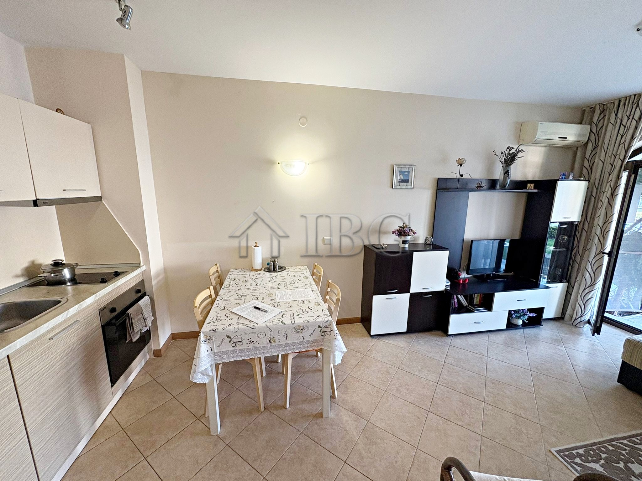 1 Bath, ApartmentFor Sale, Royal Sun Holiday Complex, Sunny Beach