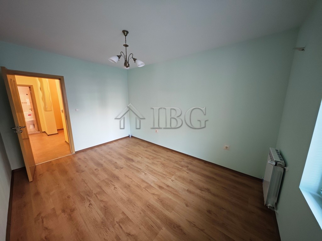 1 Bath, ApartmentFor Sale, Parus 4, PomorIe