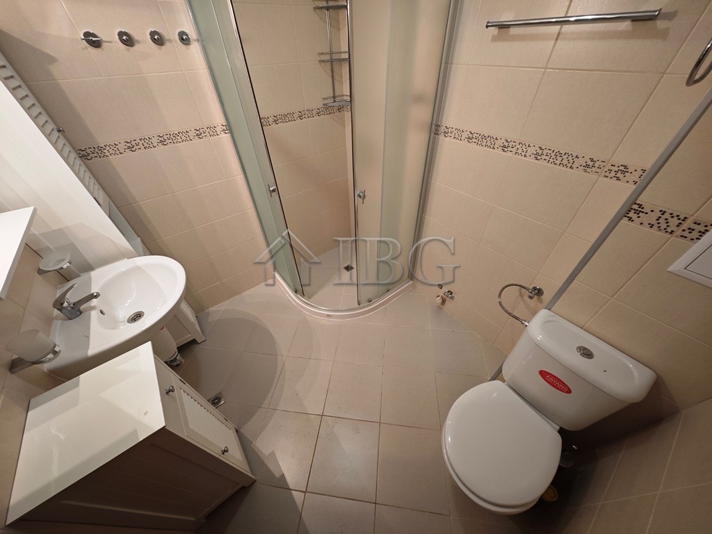 1 Bath, ApartmentFor Sale, Parus 4, PomorIe