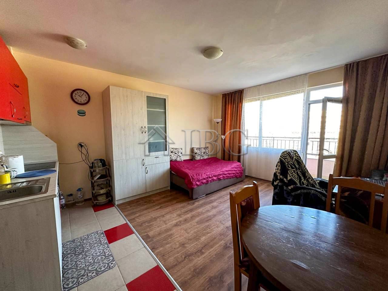 1 Bath, ApartmentFor Sale, ulitsa 