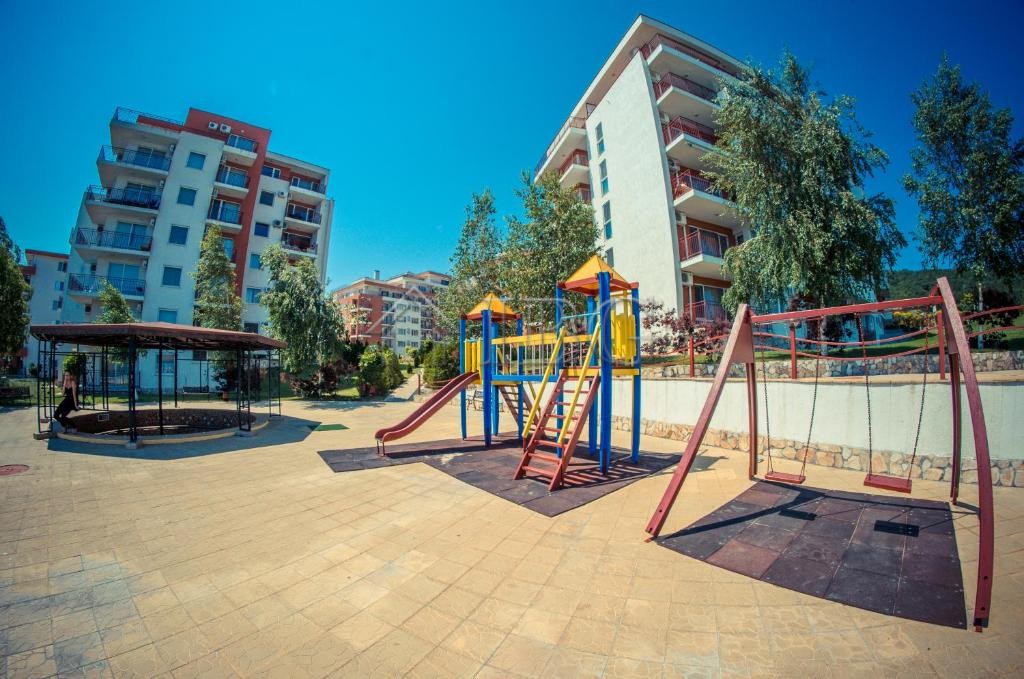 1 Bath, ApartmentFor Sale, Panorama Fort Beach, Burgas
