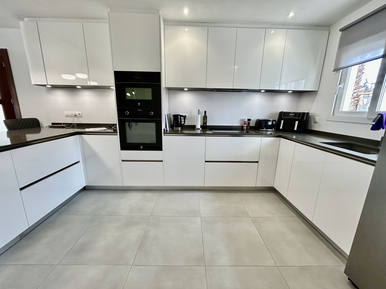 6 Bed, 4 Bath, HouseFor Sale, Cabo Roig, Alicante